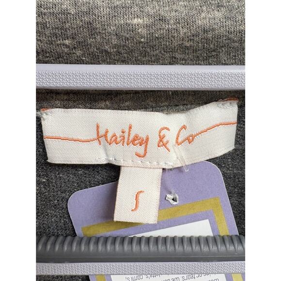 Hailey & Co Charcoal Gray Triblend Cowl Neck Button Pullover Top Women’s Small - Picture 3 of 5